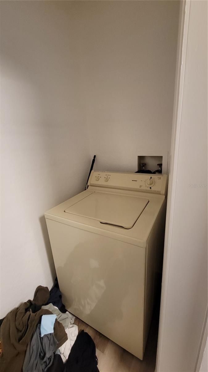 4400 Thornbriar Ln #201 Property Photo 4