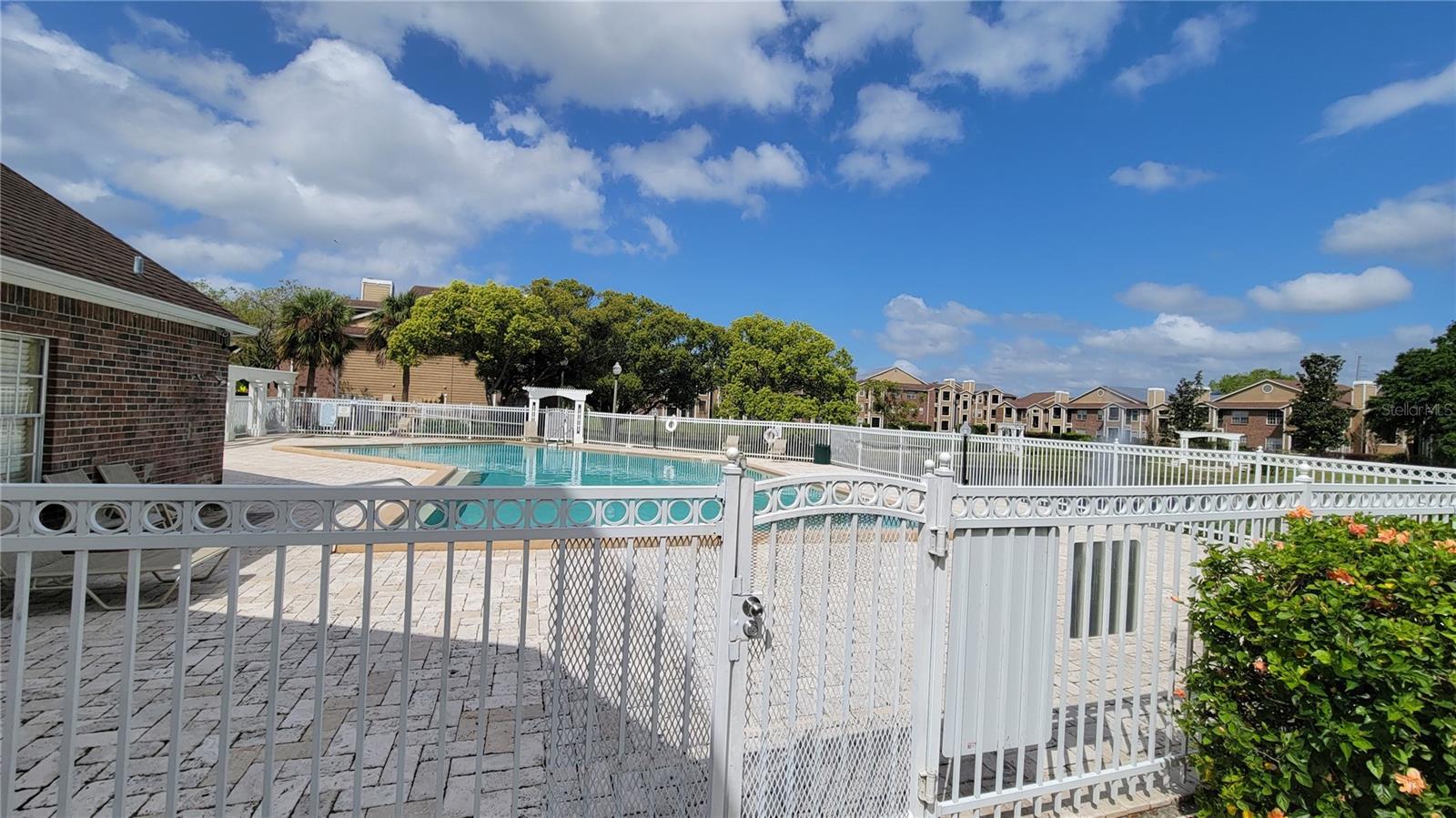 4400 Thornbriar Ln #201 Property Photo 15