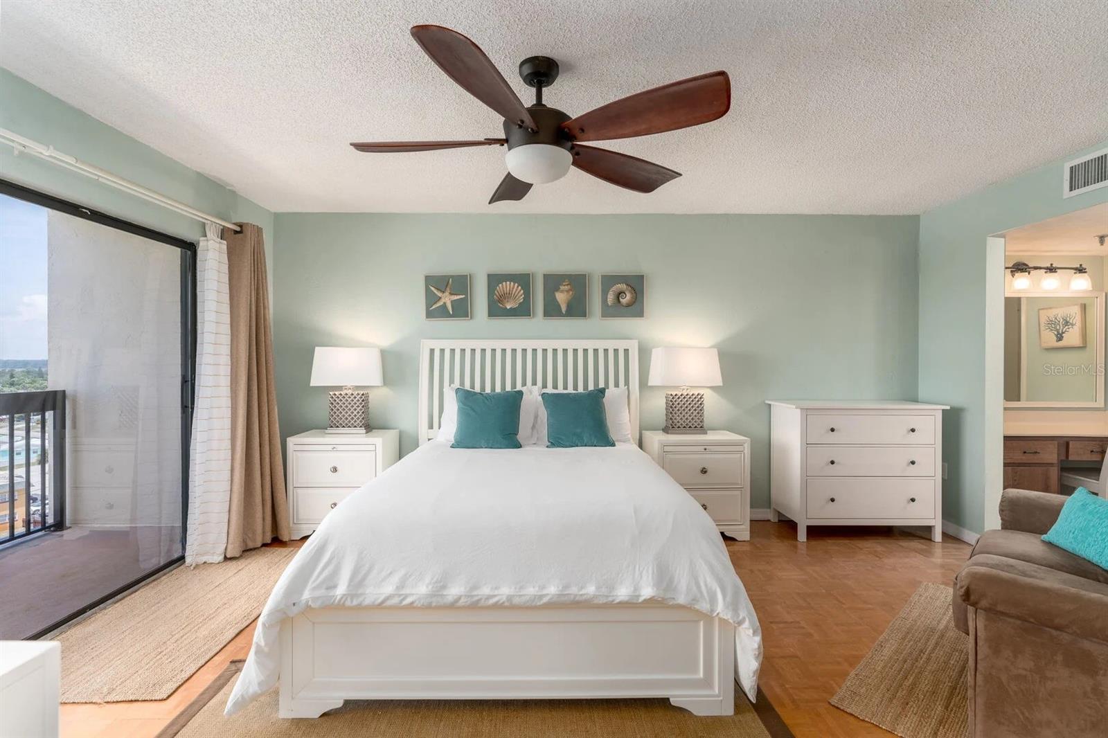 1513 Ocean Shore Blvd #8a Property Photo 10
