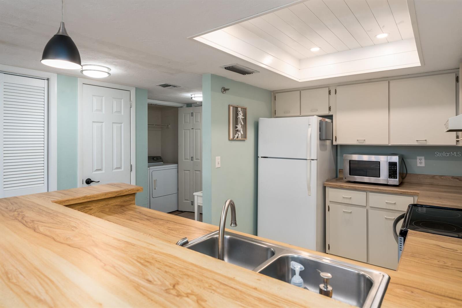 1513 Ocean Shore Blvd #8a Property Photo 13