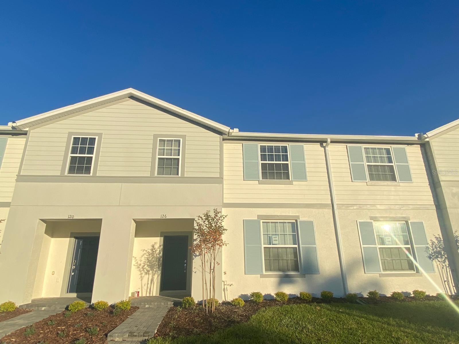 126 JETTY WAY Property Photo 1