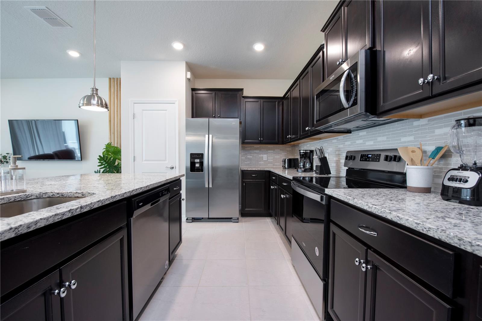 126 Jetty Way Property Photo 10