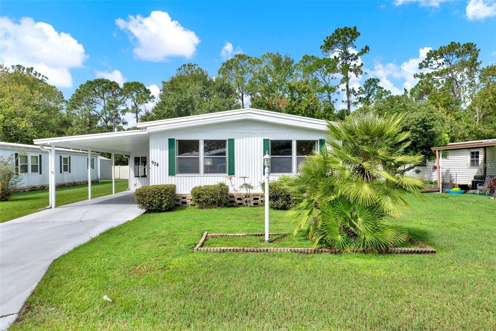 934 Blue Heron Blvd Property Photo 1