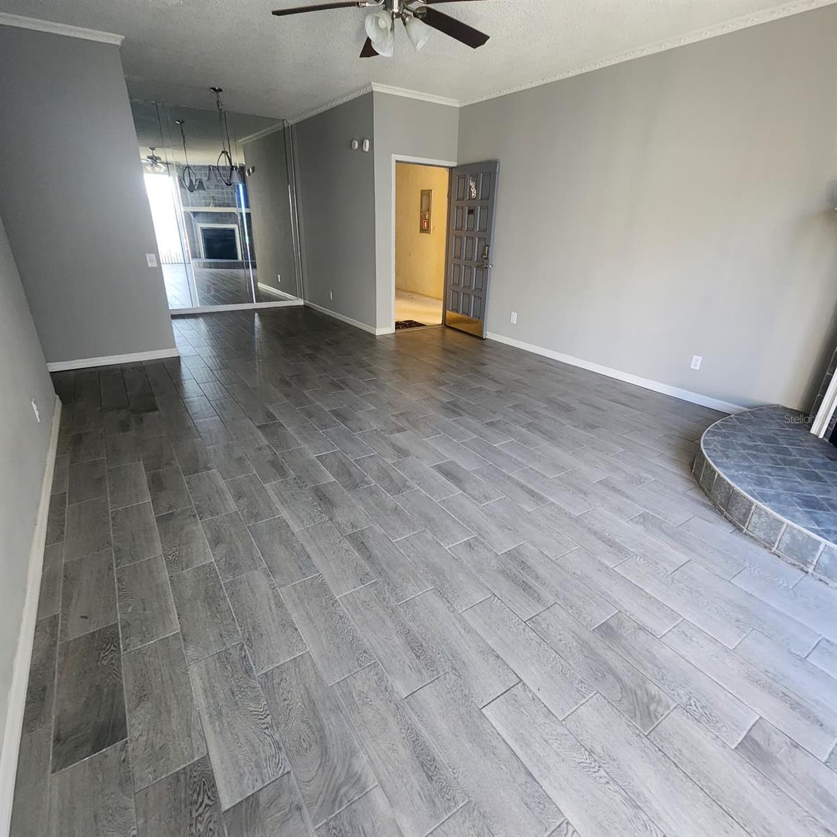 2040 San Marcos Dr Se #105 Property Photo 7