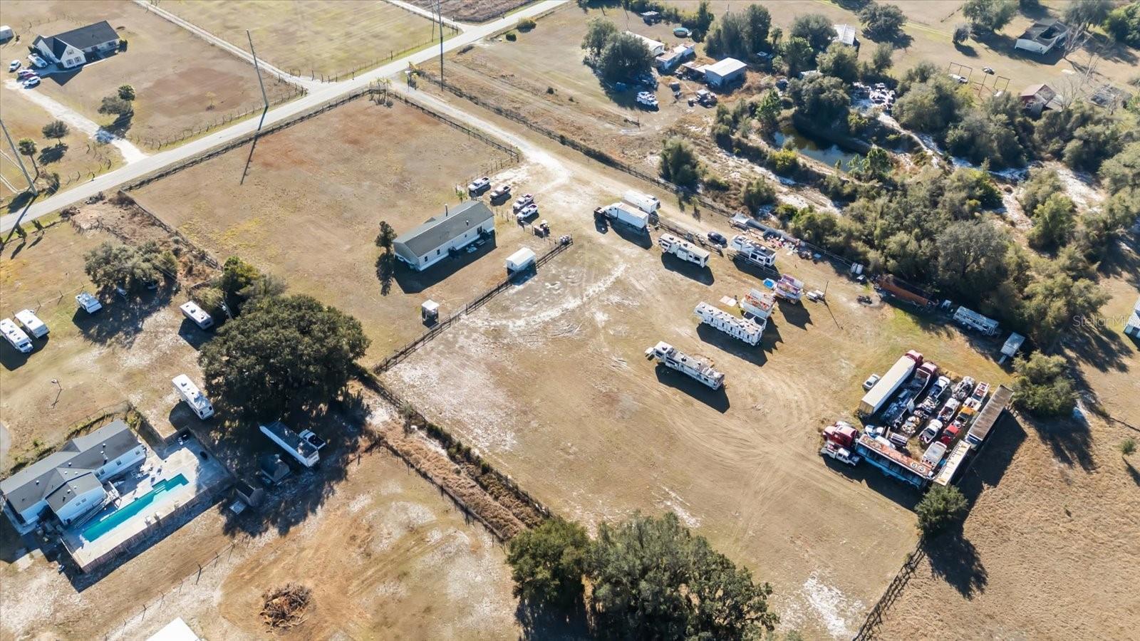 2470 Absher Rd Property Photo 4