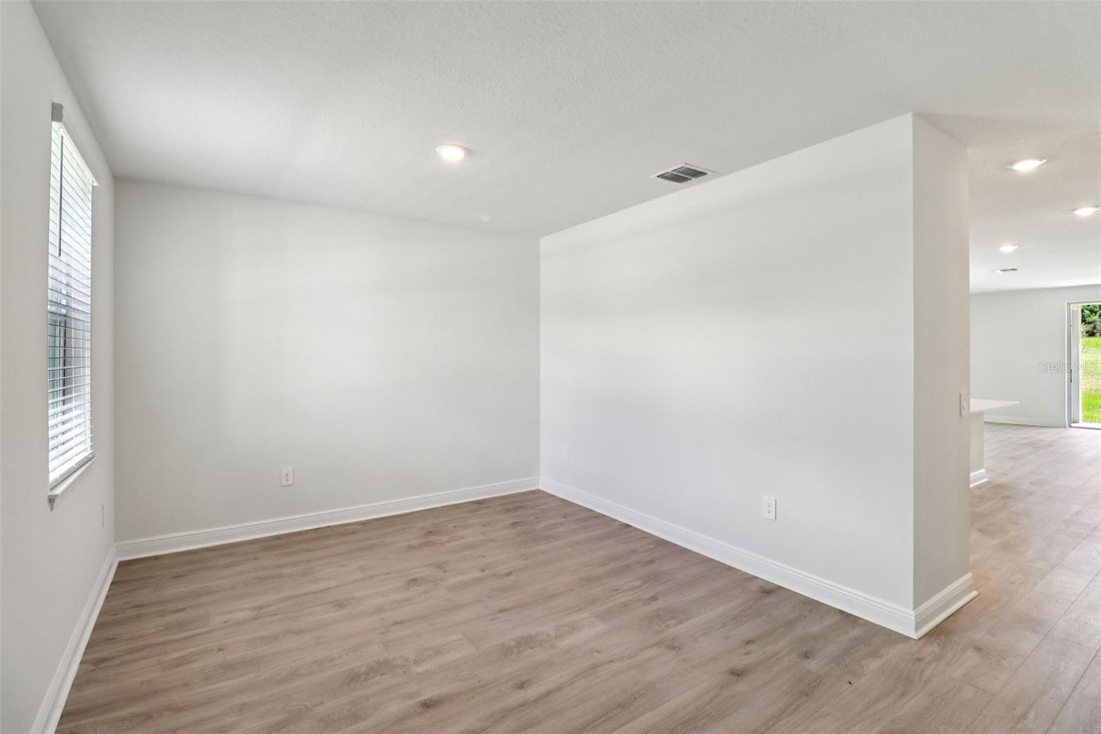 787 Sunshower Property Photo 5