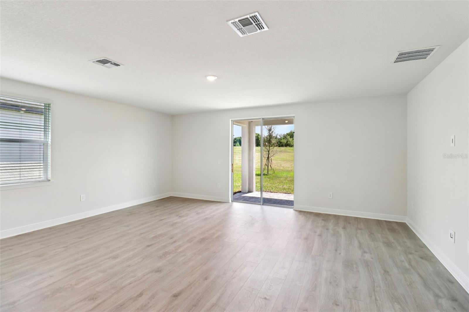 787 Sunshower Property Photo 9