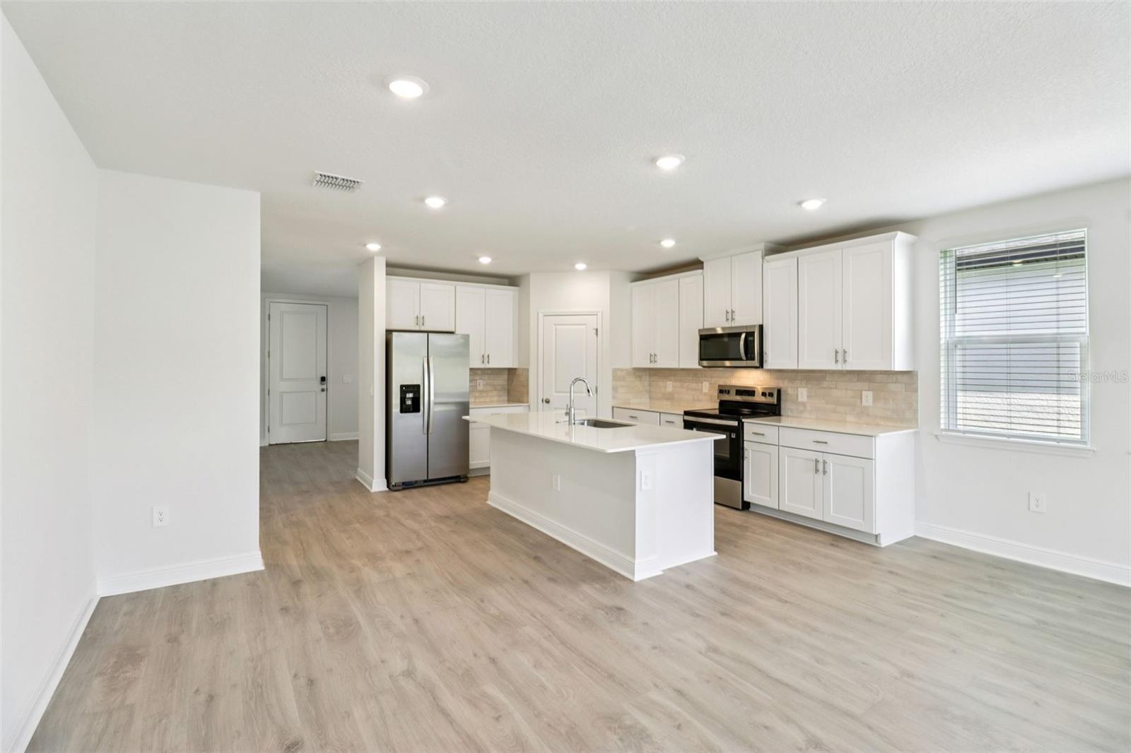 787 Sunshower Property Photo 12