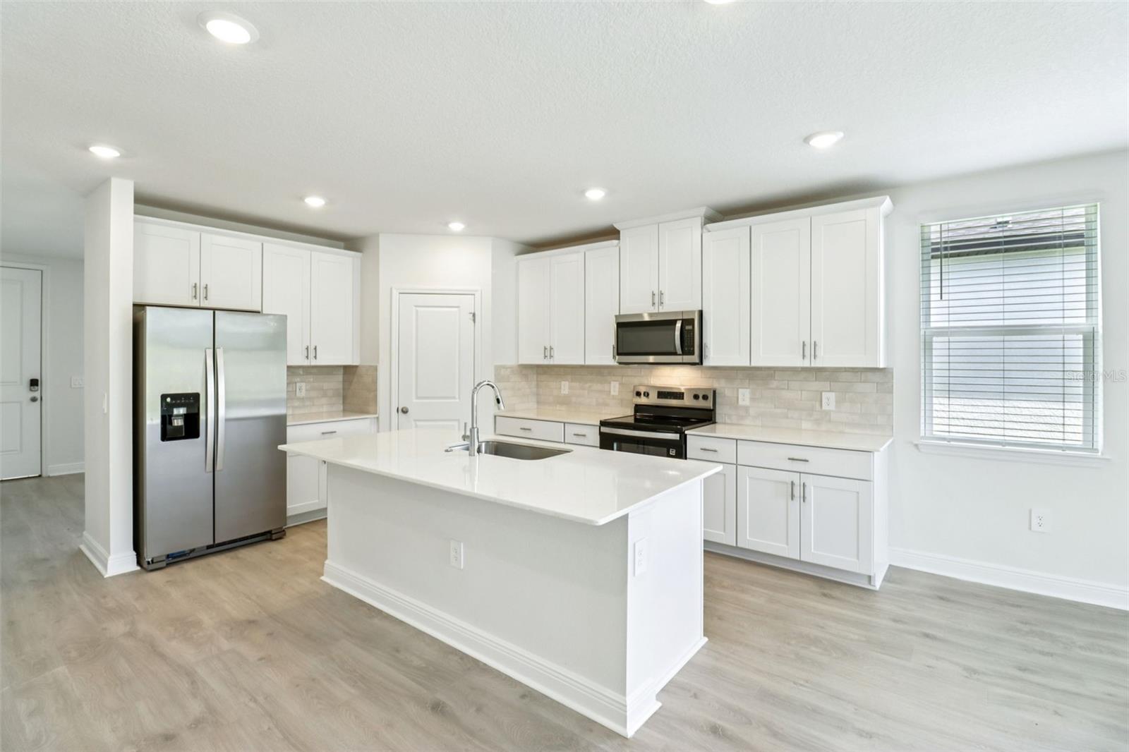787 Sunshower Property Photo 14