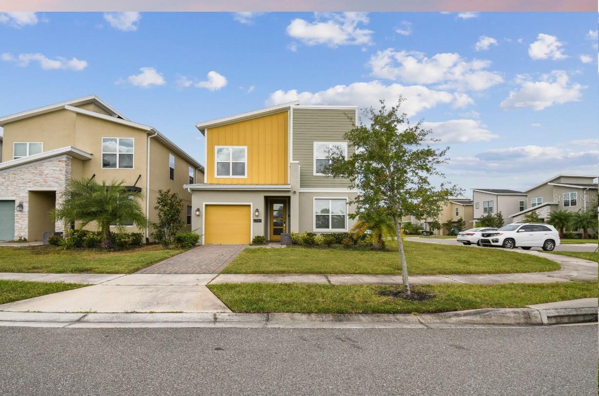2784 Bookmark Dr Property Photo 1