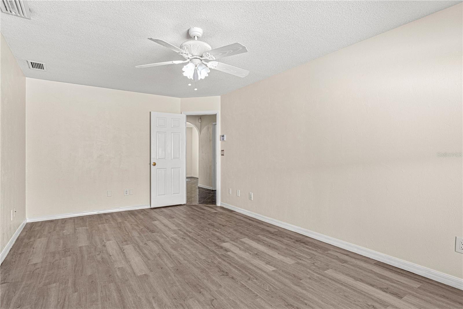 152 Loon Ct Property Photo 14