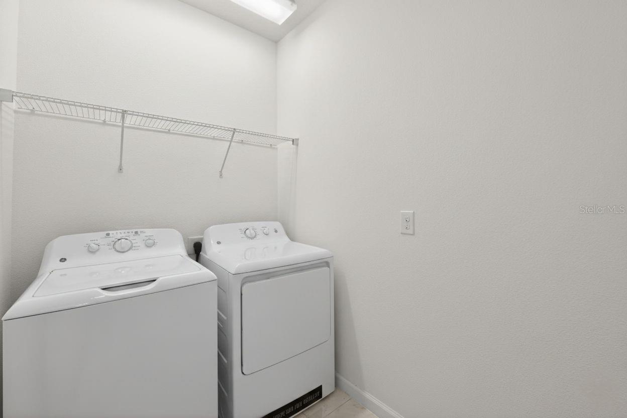 4577 Cabello Loop Property Photo 18