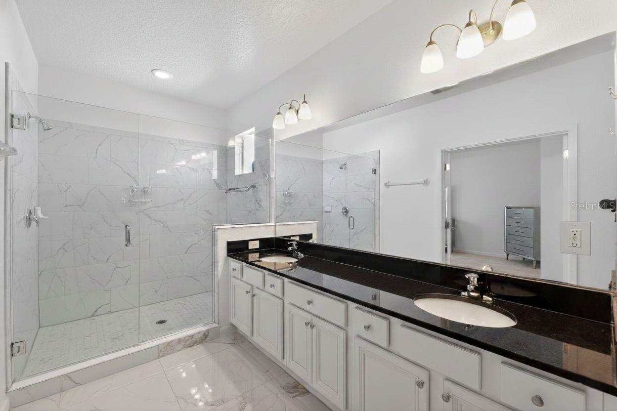 4577 Cabello Loop Property Photo 21