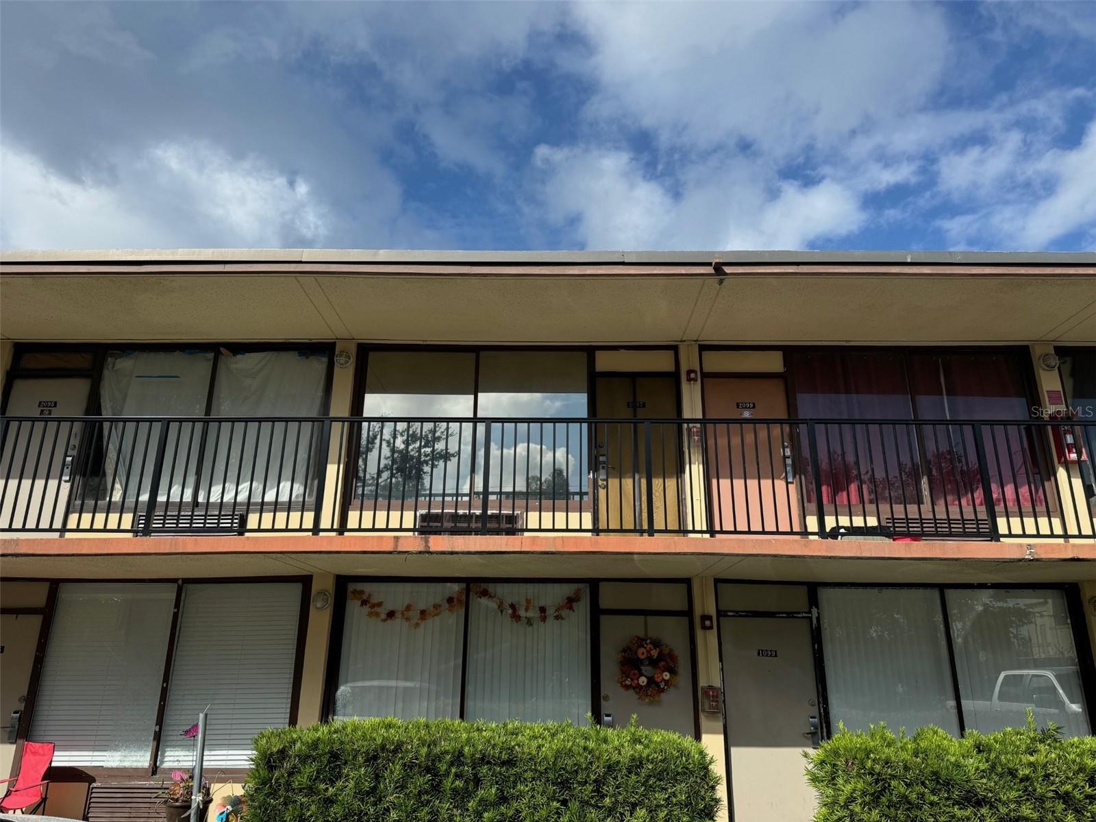 7900 S Orange Blossom Trl #2097 Property Photo 3