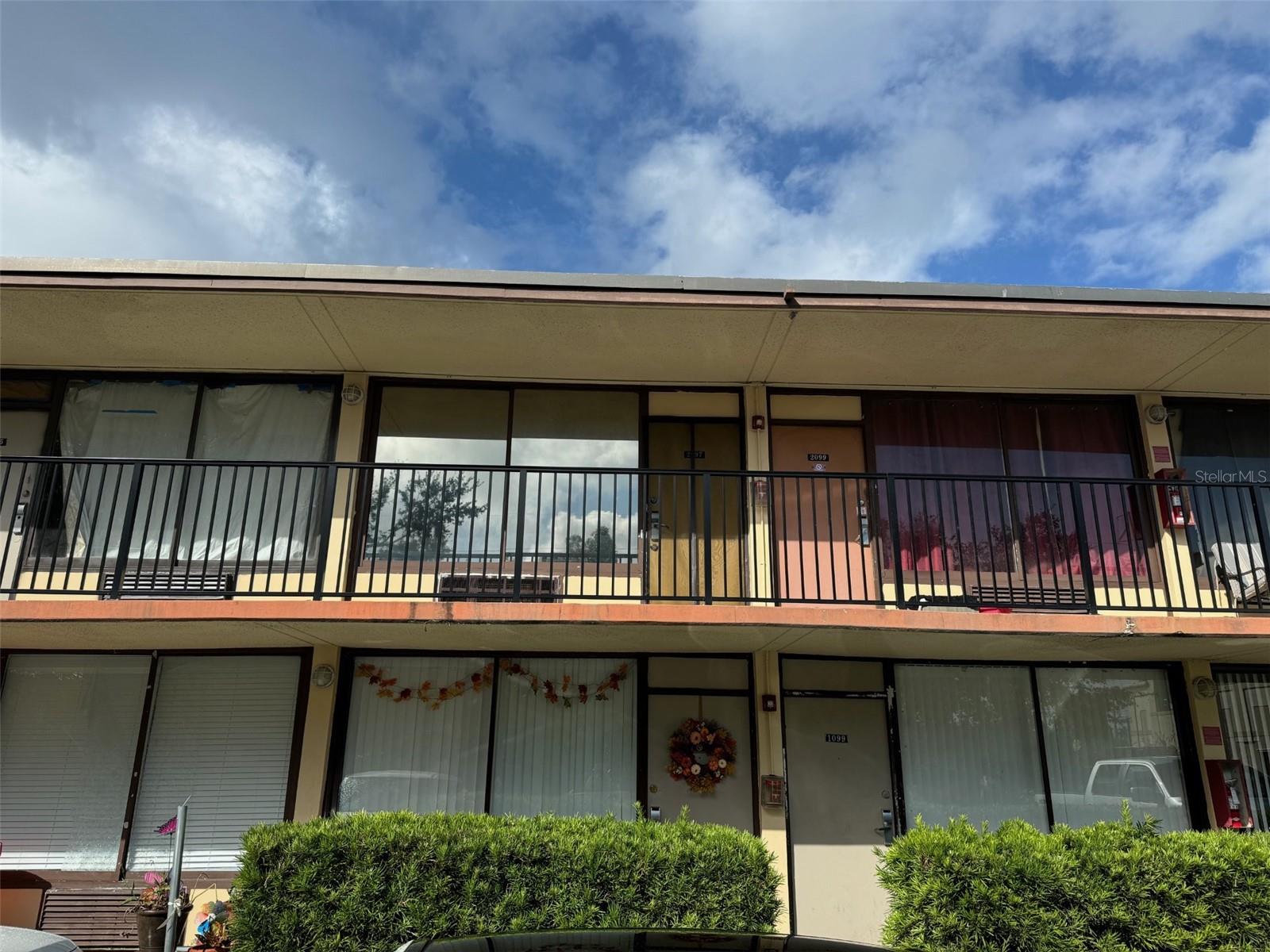 7900 S Orange Blossom Trl #2097 Property Photo 6