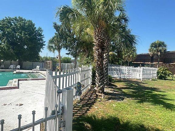 7900 S Orange Blossom Trl #2097 Property Photo 14