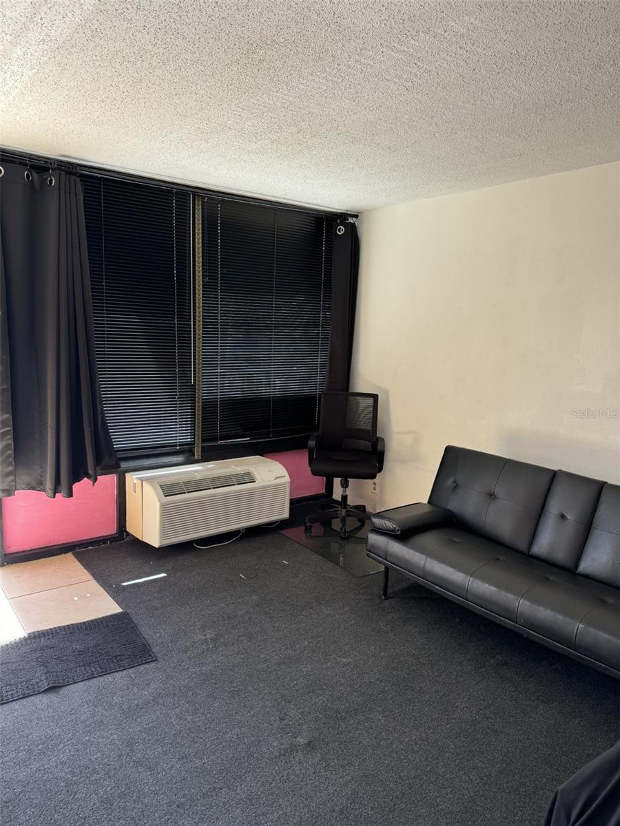 7900 S Orange Blossom Trl #2097 Property Photo 31