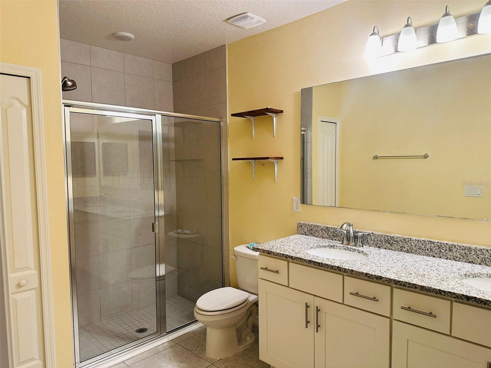 2221 Canyon Breeze Ave Property Photo 9