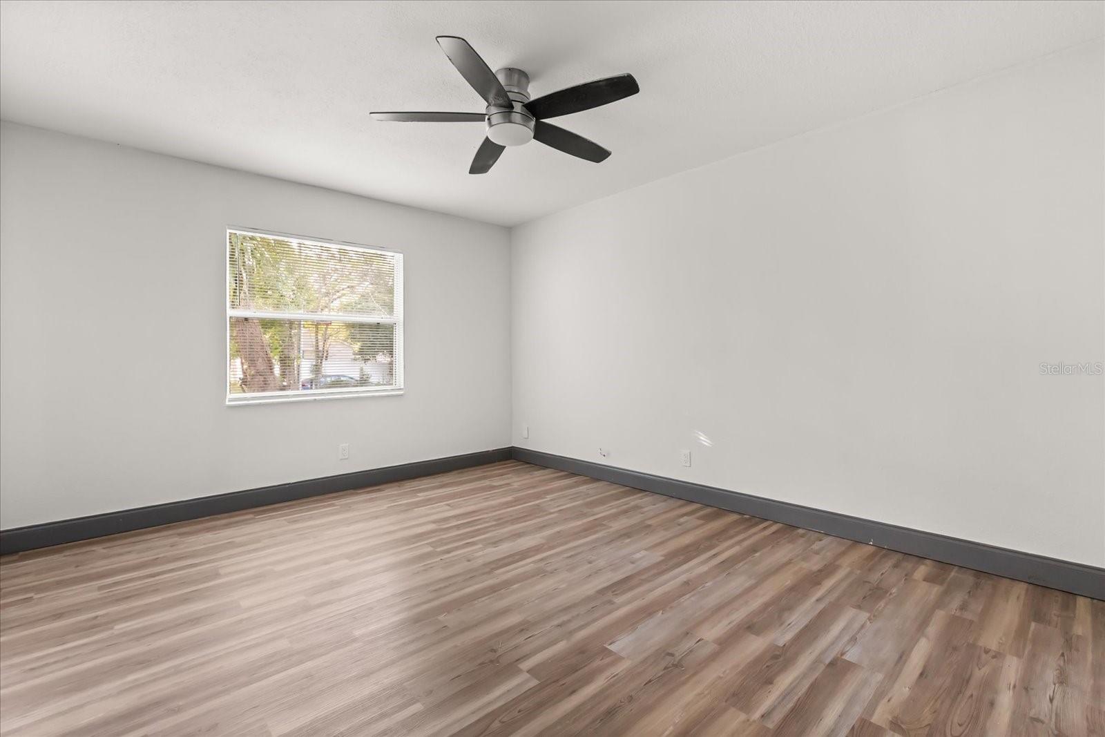2507 Newberry St Property Photo 10