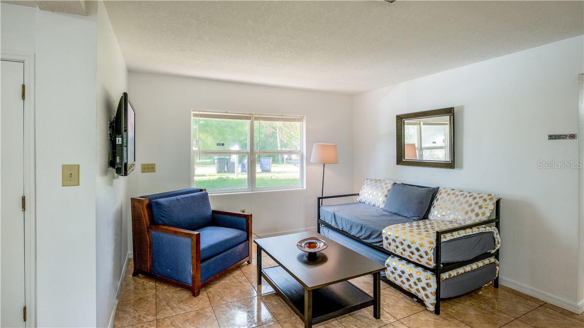 2721 Raeford Rd Property Photo 8