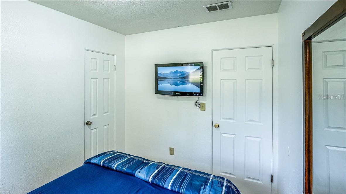 2721 Raeford Rd Property Photo 16