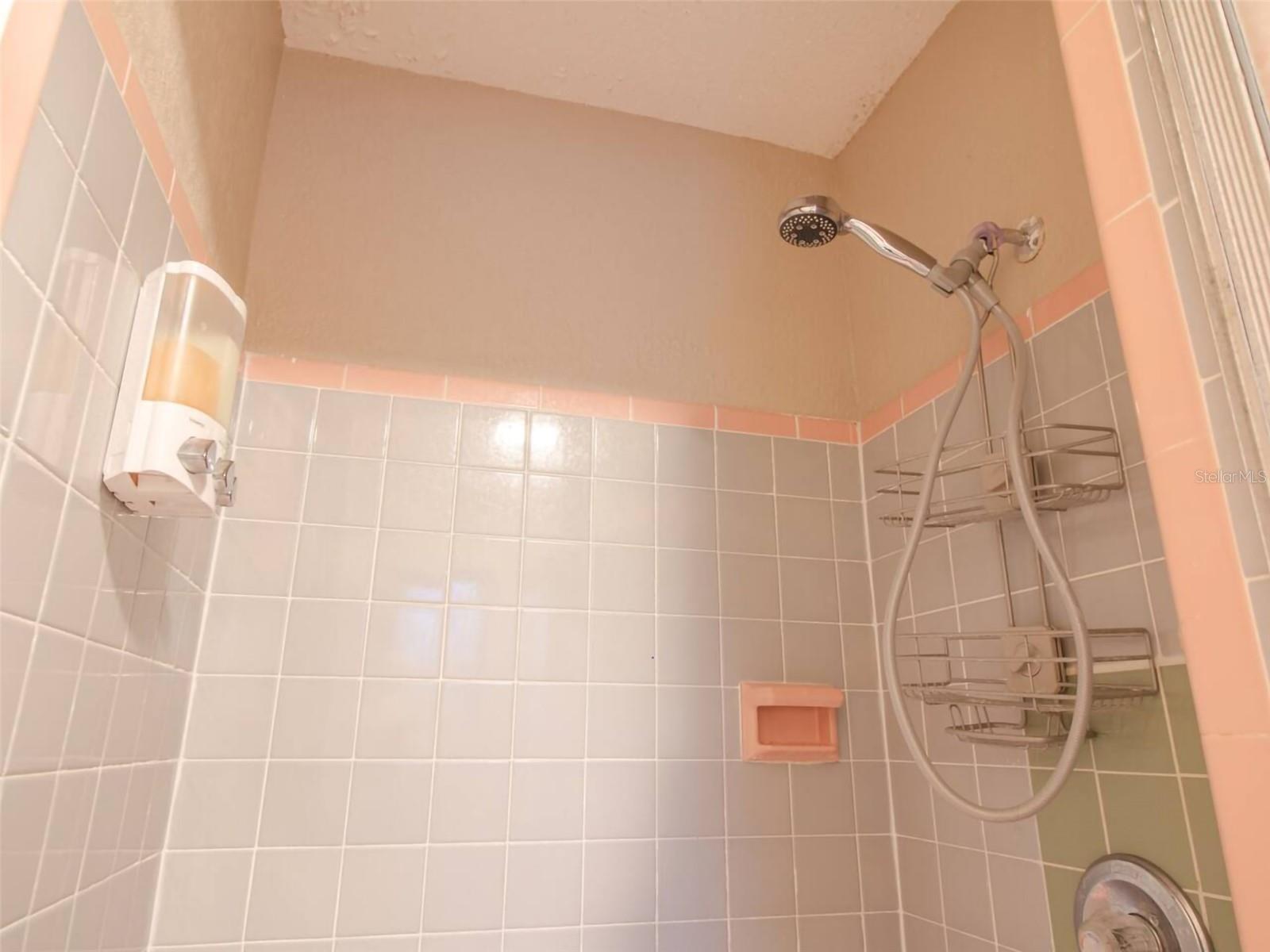 1245 Catalpa Ln Property Photo 20