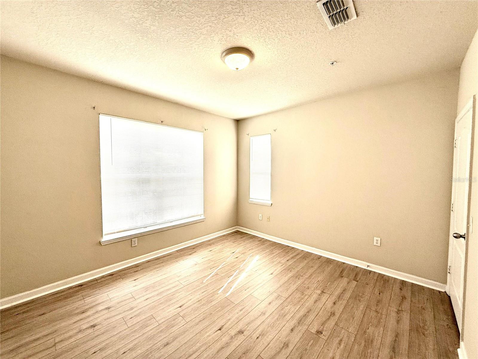 8842 Villa View Cir #3 Property Photo 16
