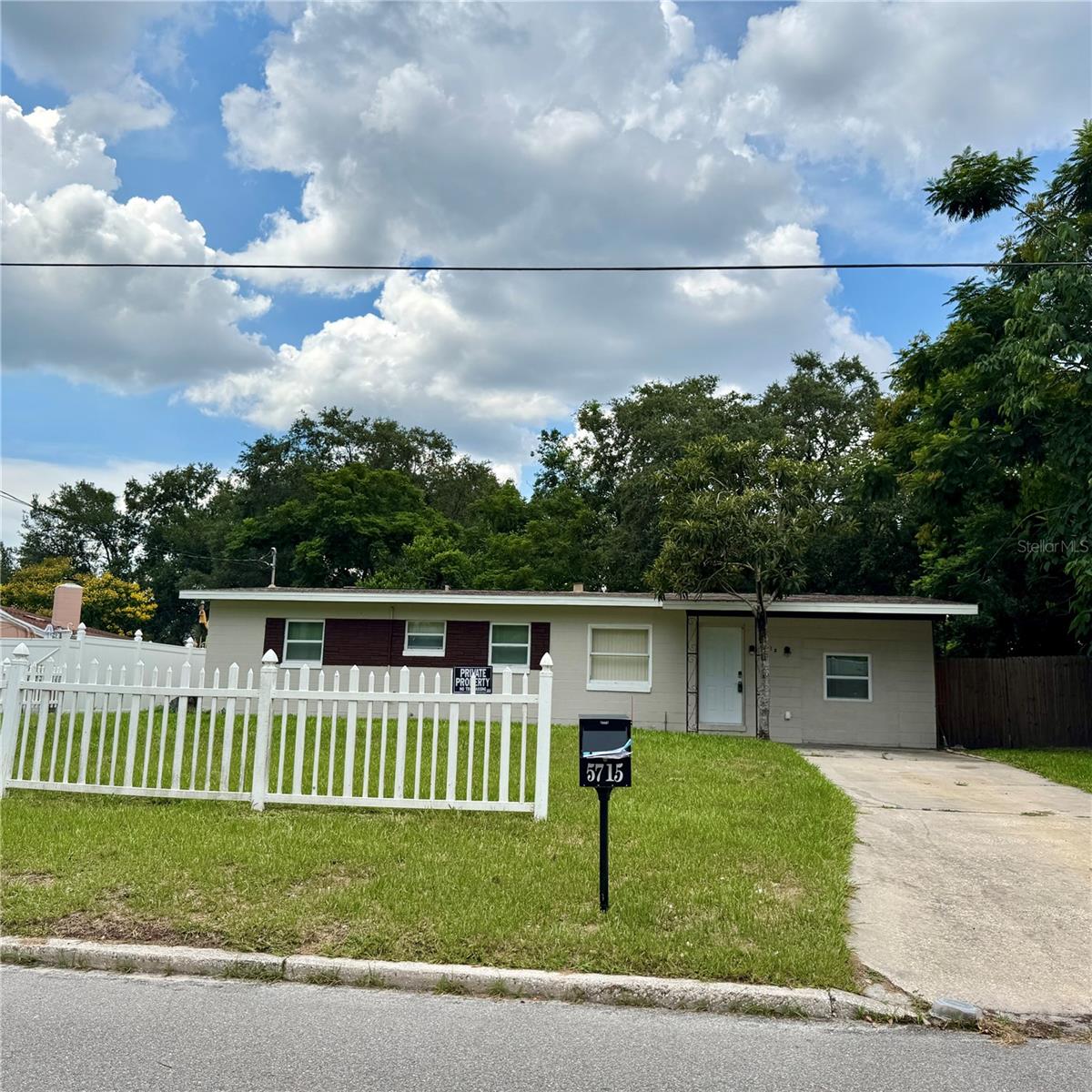 5715 Elon Dr Property Photo 3