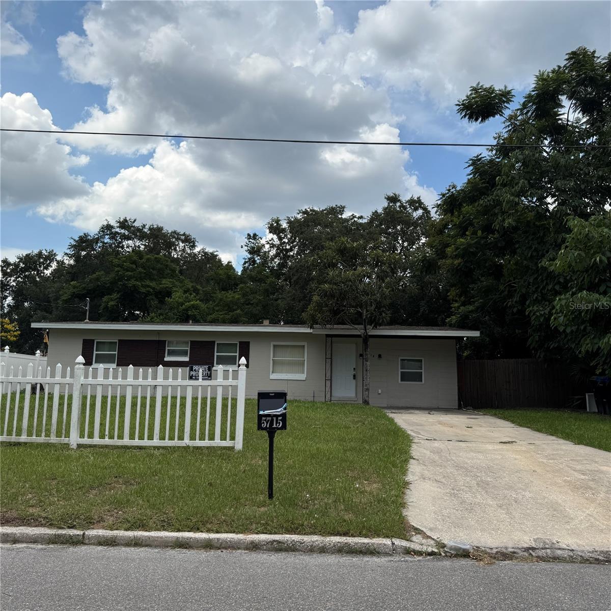5715 Elon Dr Property Photo 4