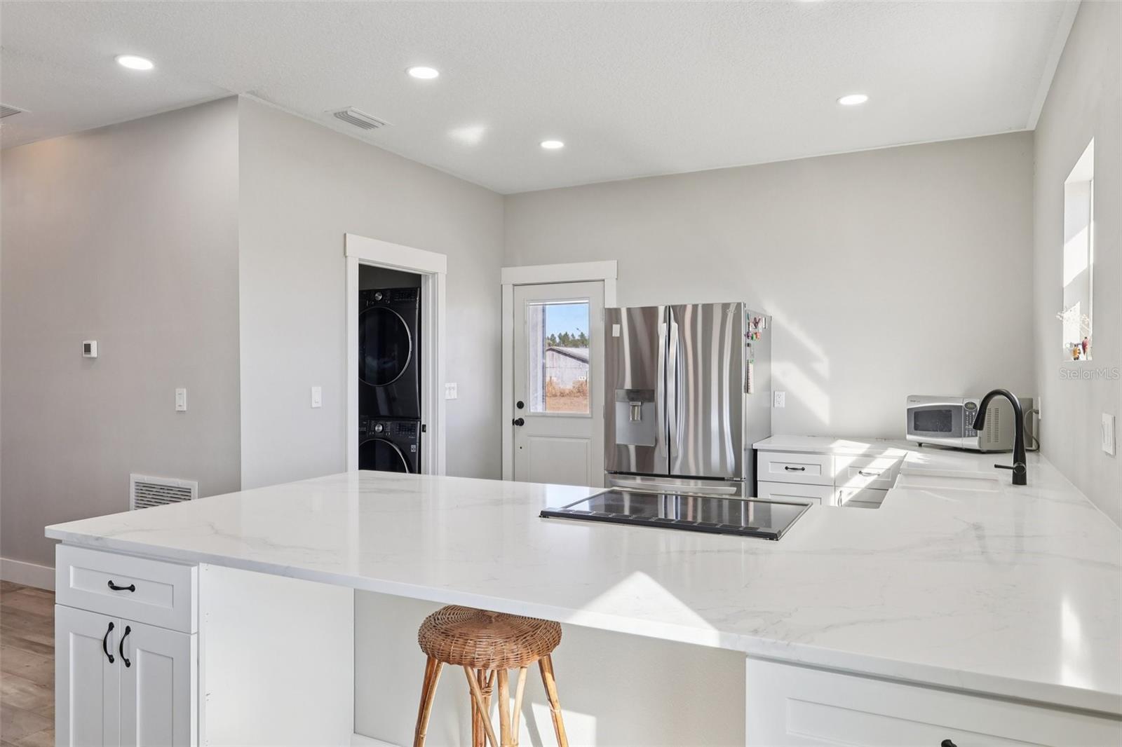 O6378564 Property Photo 23