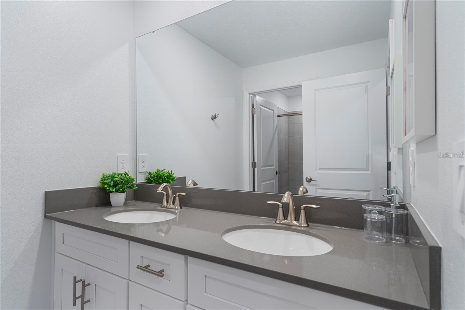 2600 Reading Trl Property Photo 31