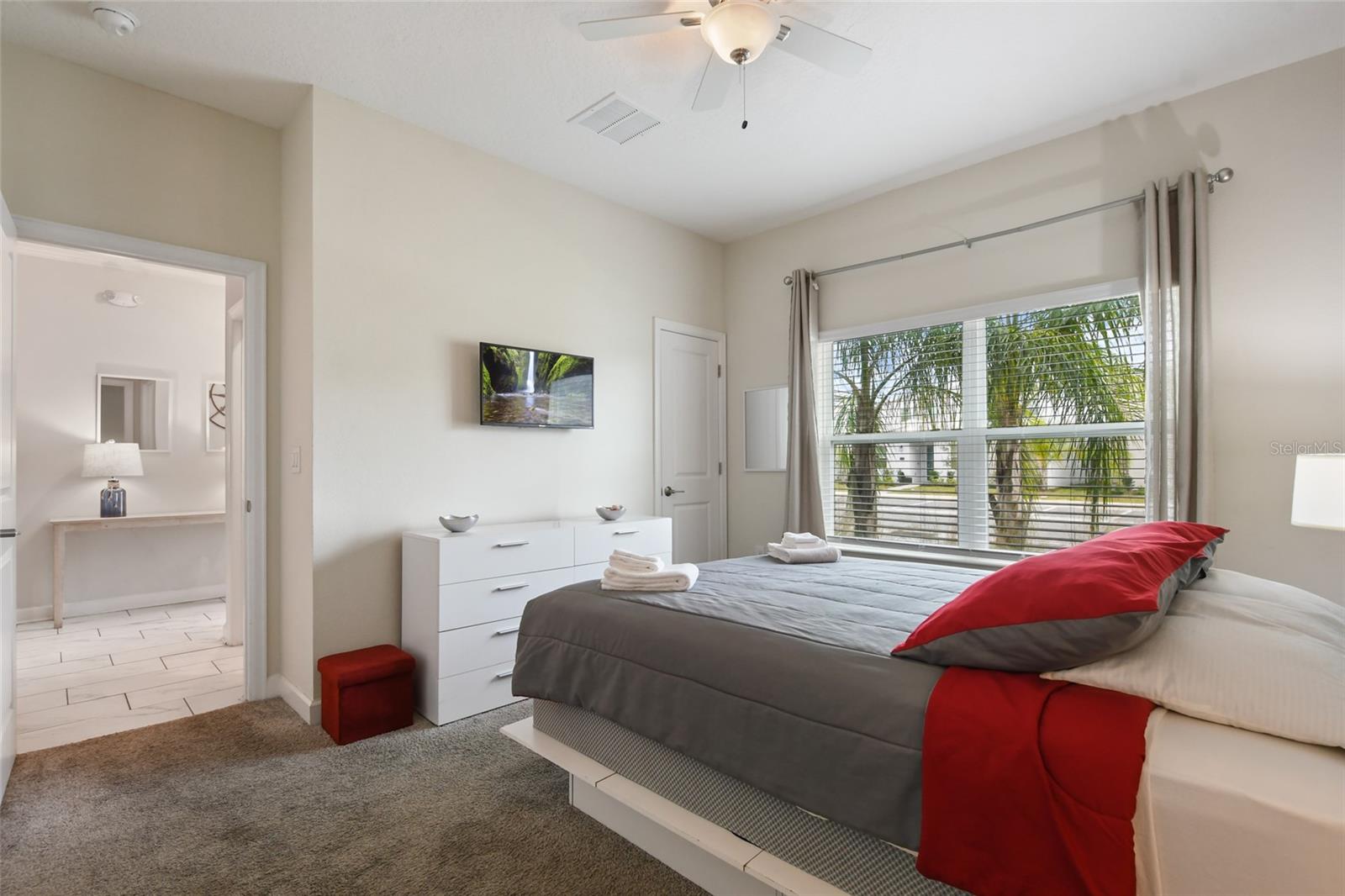 1244 Challenge Dr Property Photo 7