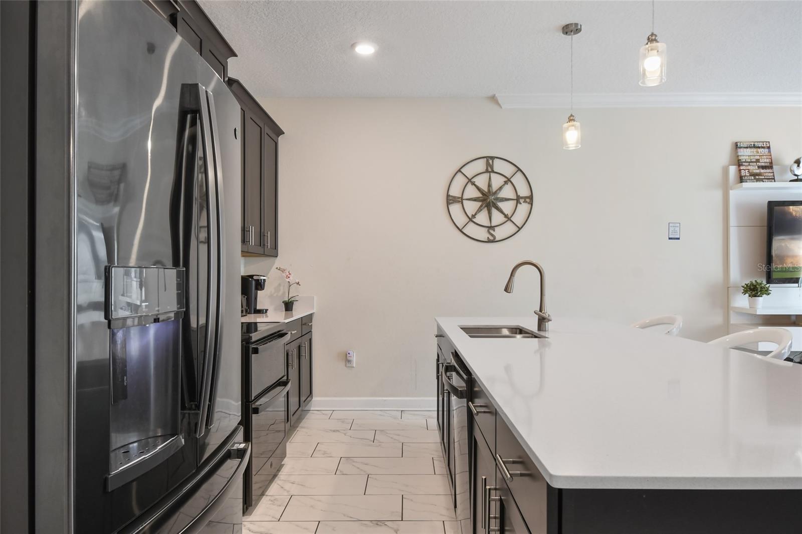 1244 Challenge Dr Property Photo 14