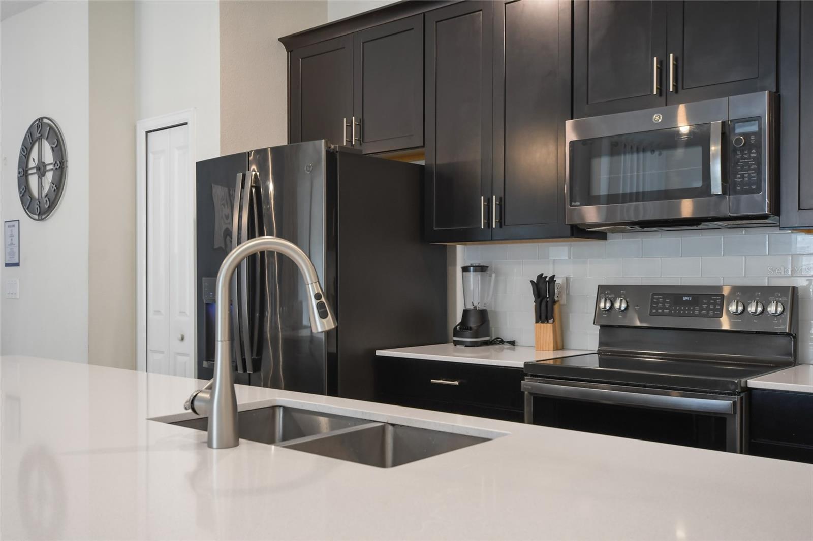 1244 Challenge Dr Property Photo 15