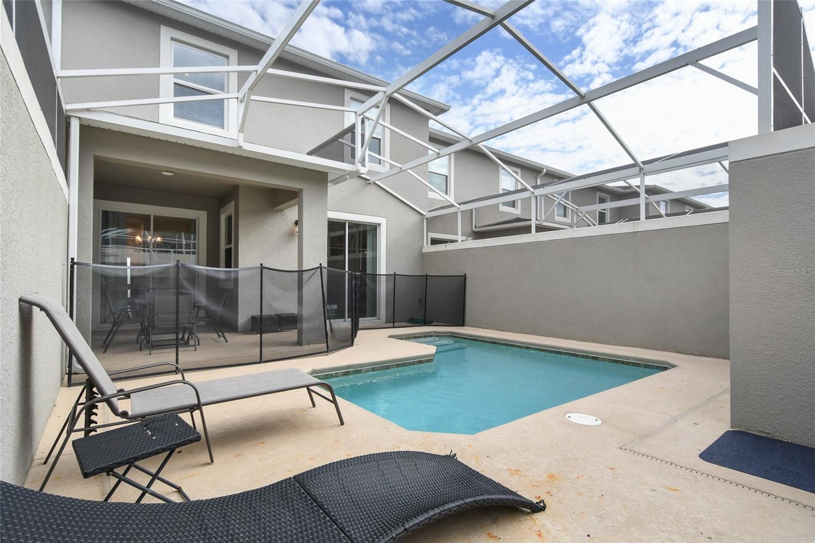 1244 Challenge Dr Property Photo 28