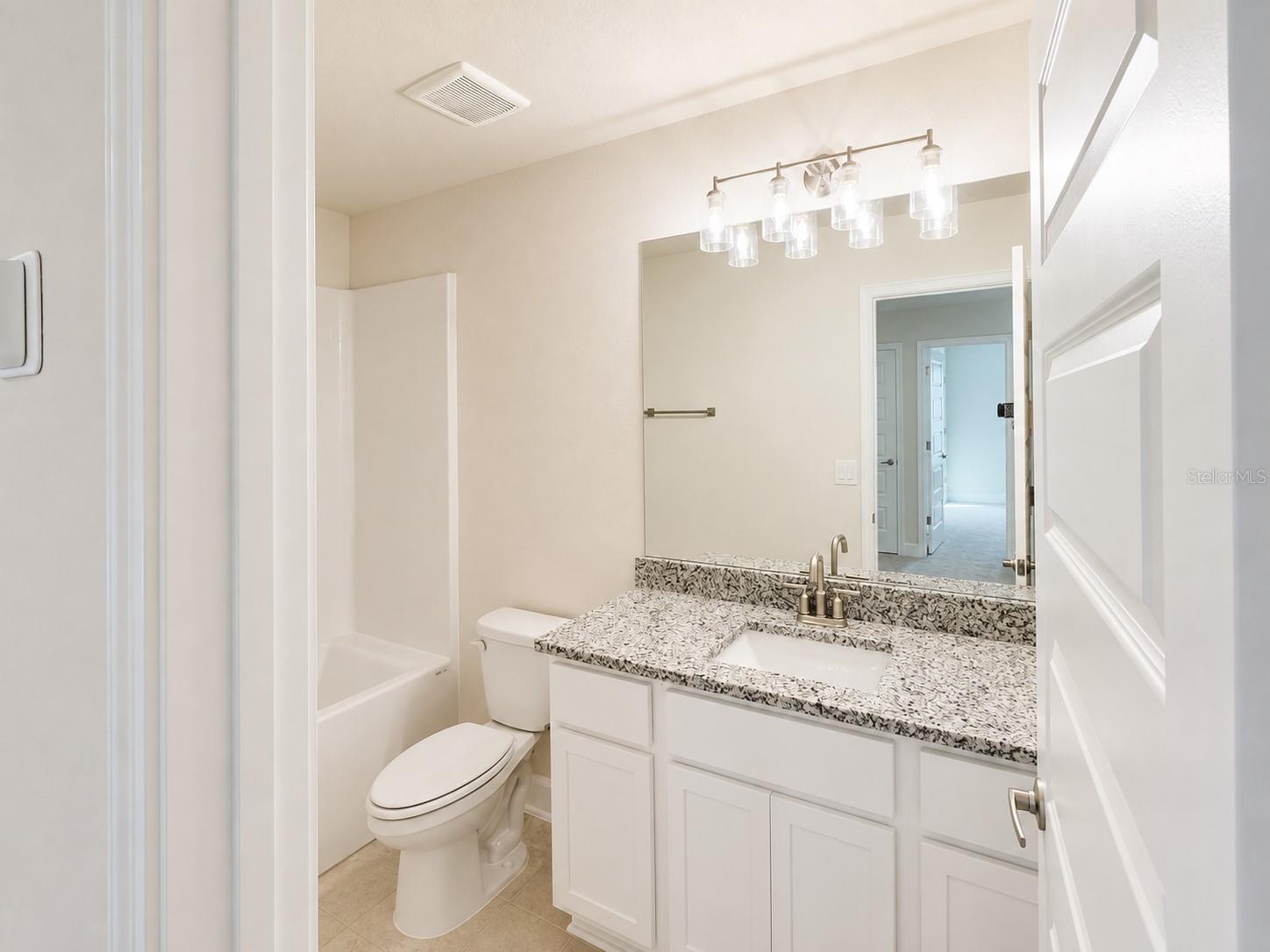 4014 Sagefield Dr Property Photo 8