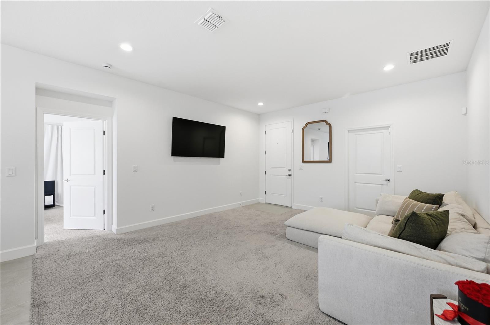 8452 Dorsey St Property Photo 15