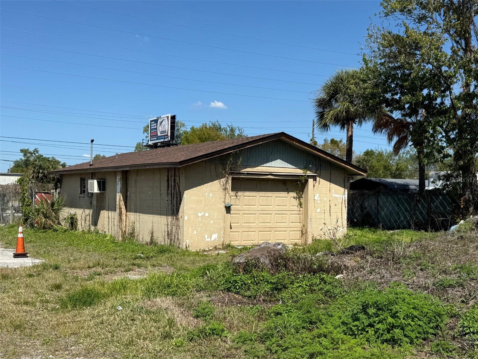 3960 Silver Star Rd Property Photo 36