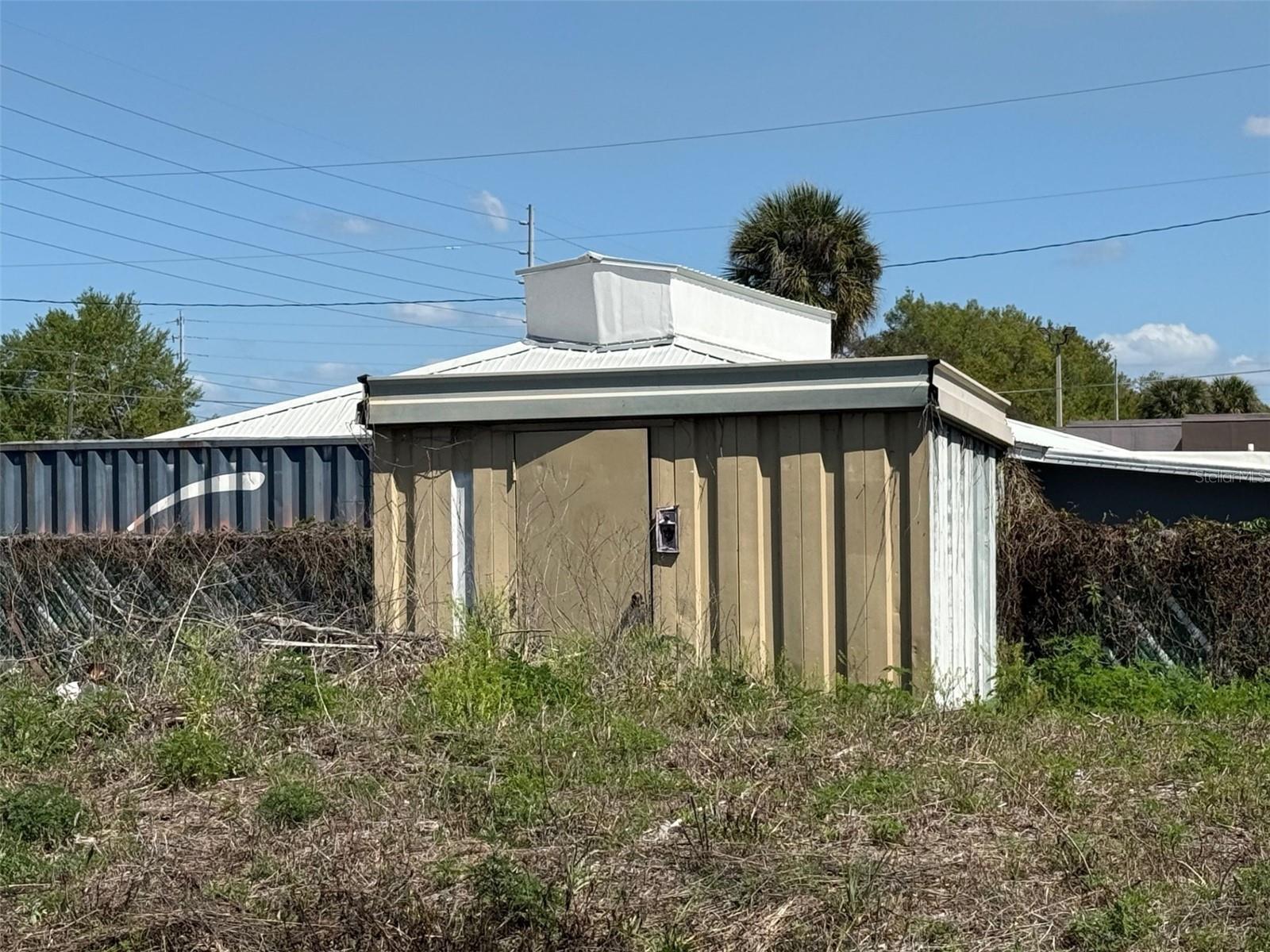 3960 Silver Star Rd Property Photo 37