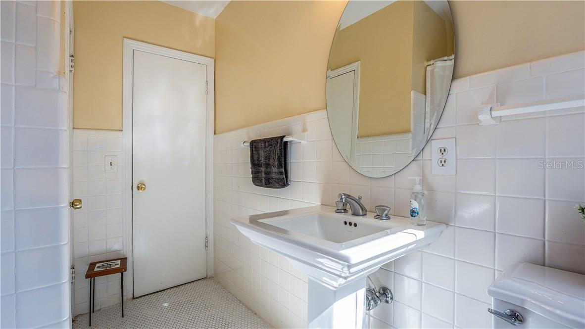 2014 Newman St Property Photo 11