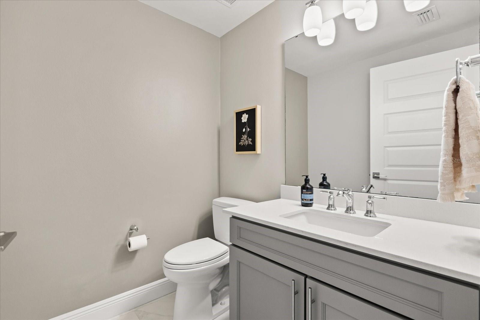16300 County Road 455 #204 Property Photo 18