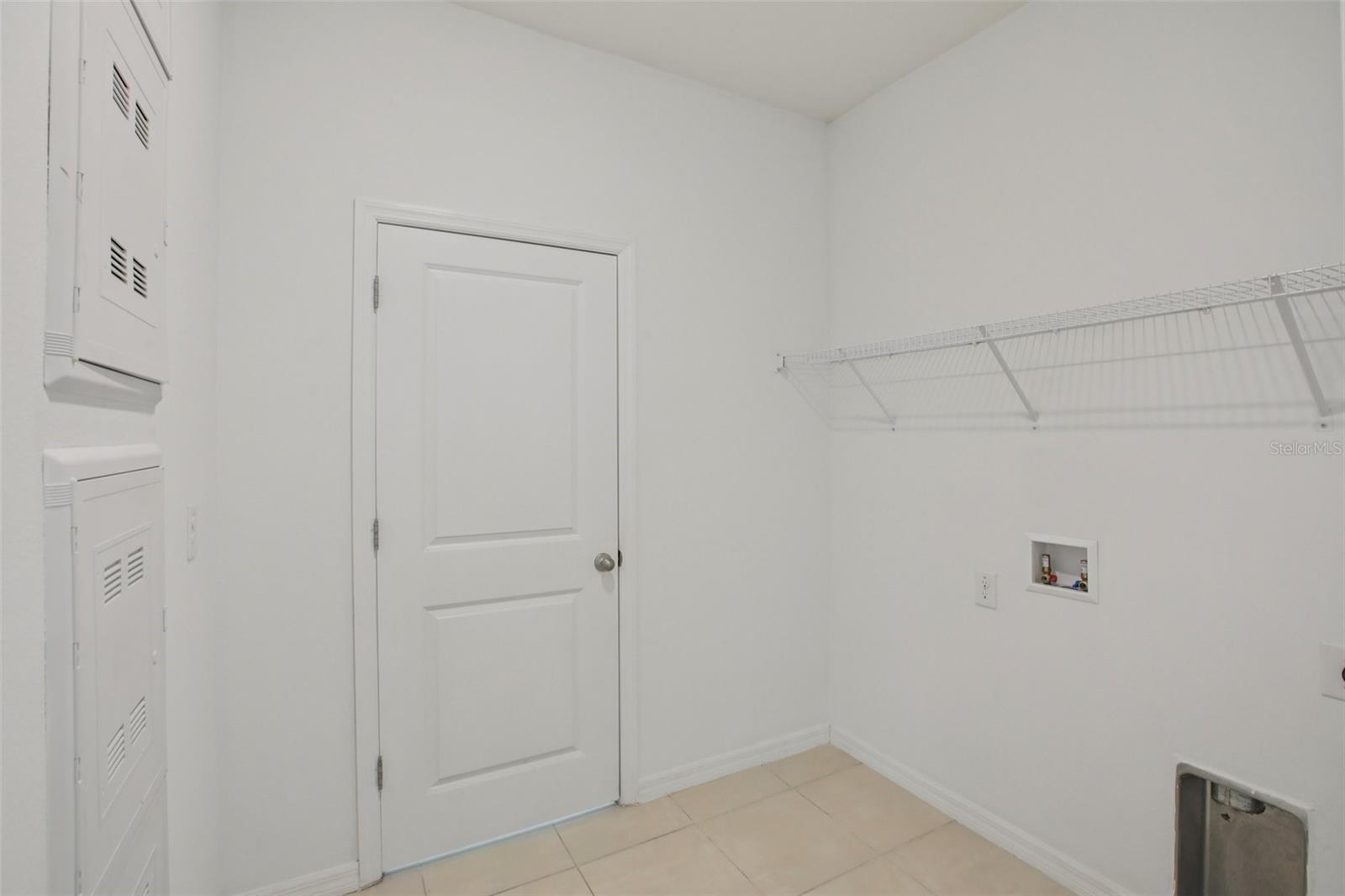 10747 Laxer Cay Loop Property Photo 39