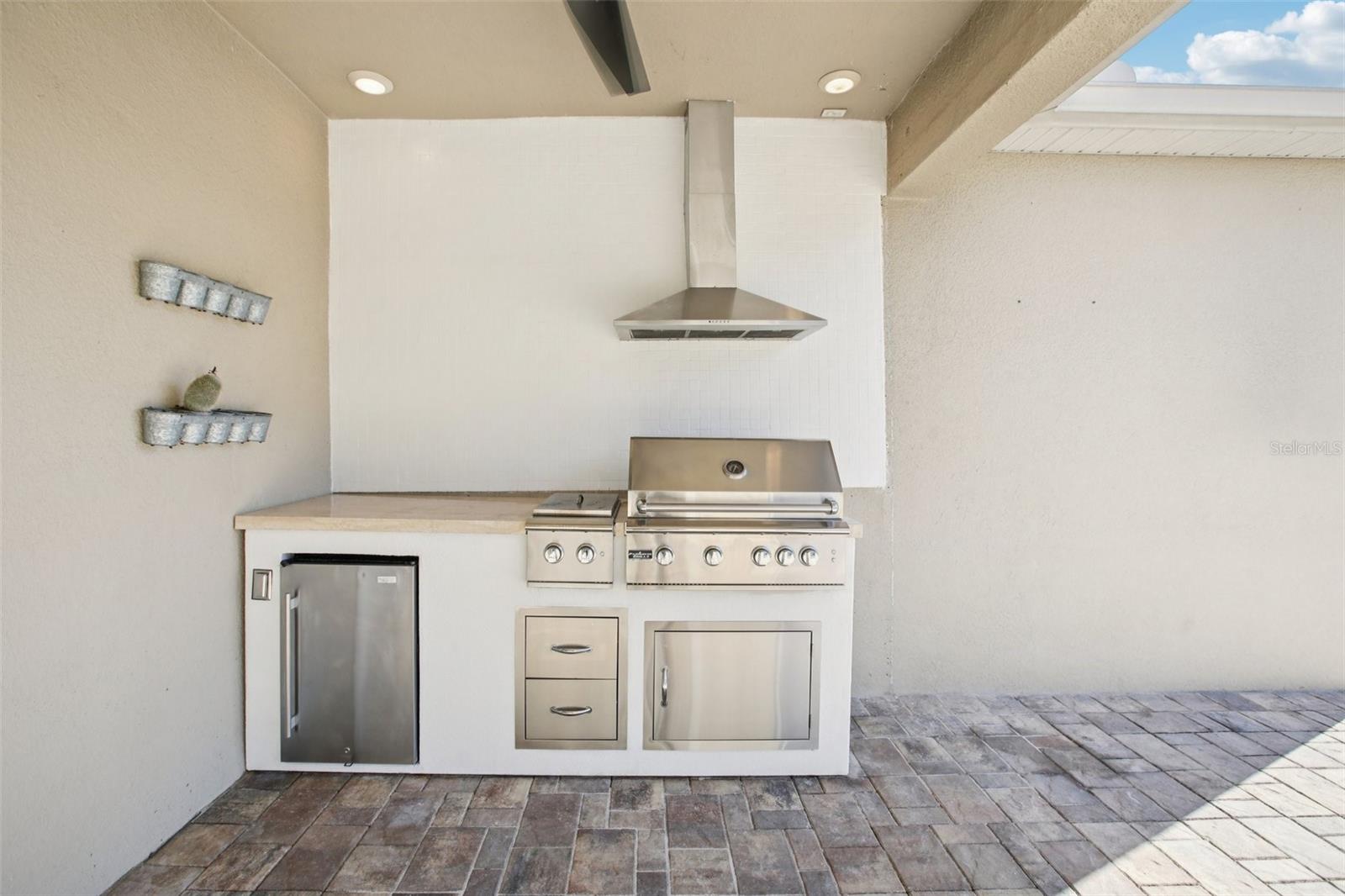 10747 Laxer Cay Loop Property Photo 44