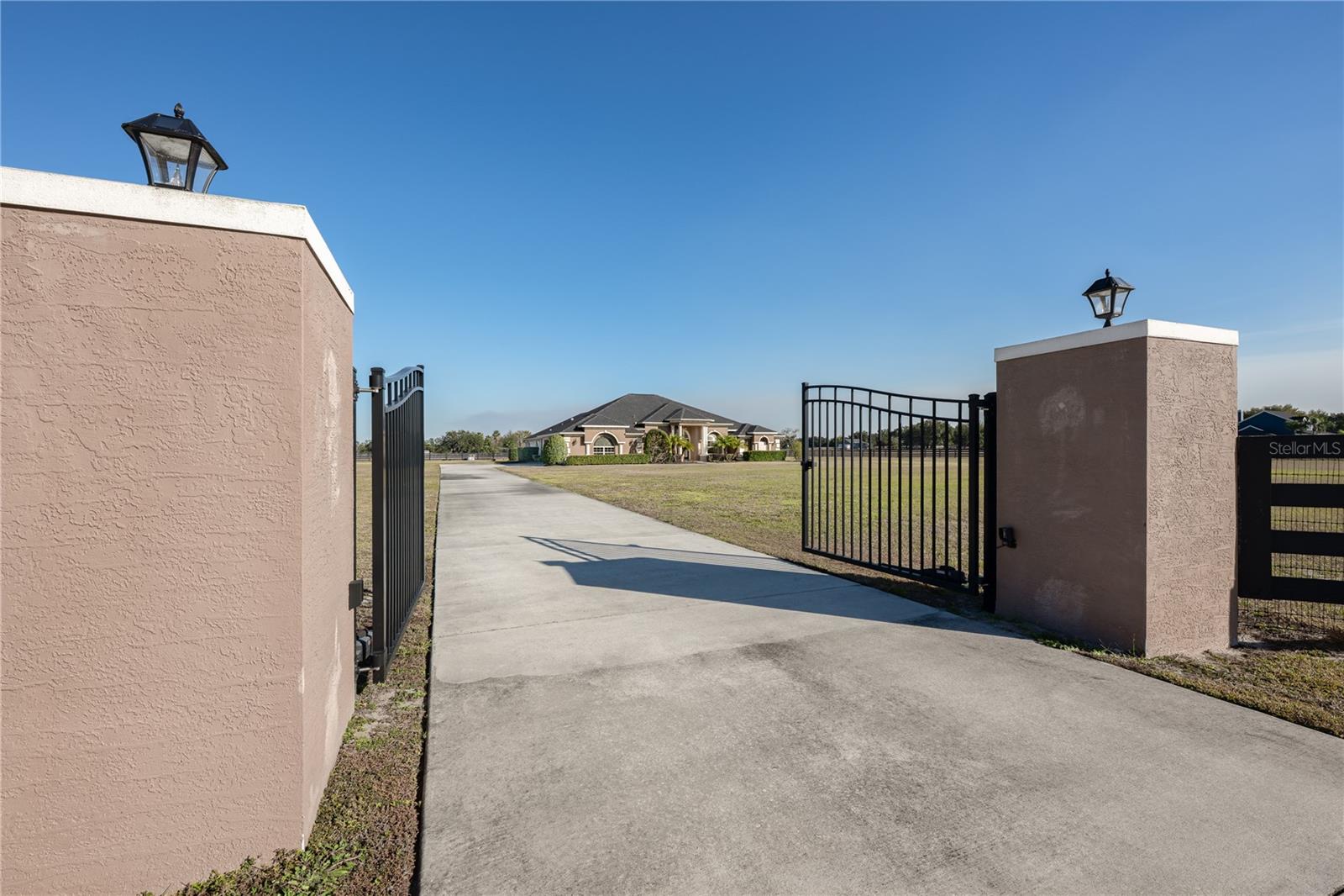 29222 Can Do Ln Property Photo 53