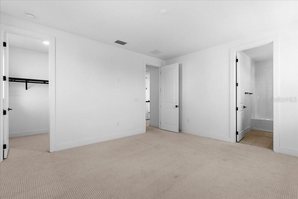 9004 Santorini Dr Property Photo 47