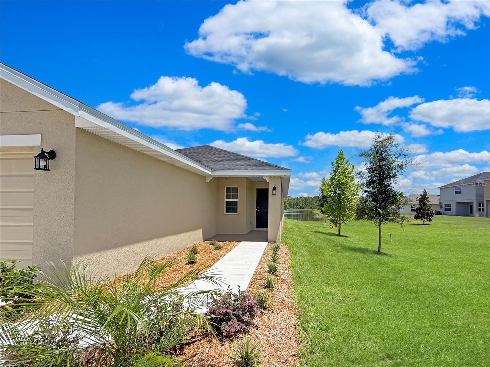 7625 Bent Tree Loop Property Photo 3