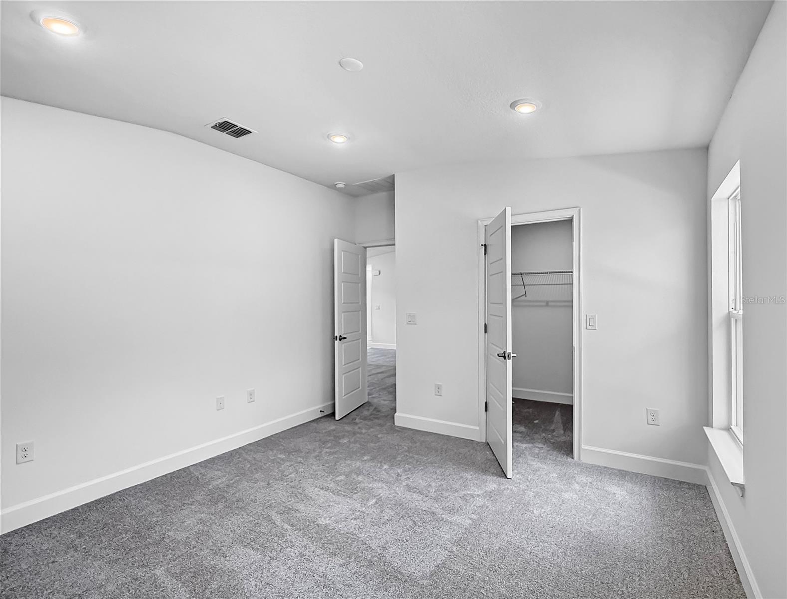 7625 Bent Tree Loop Property Photo 10