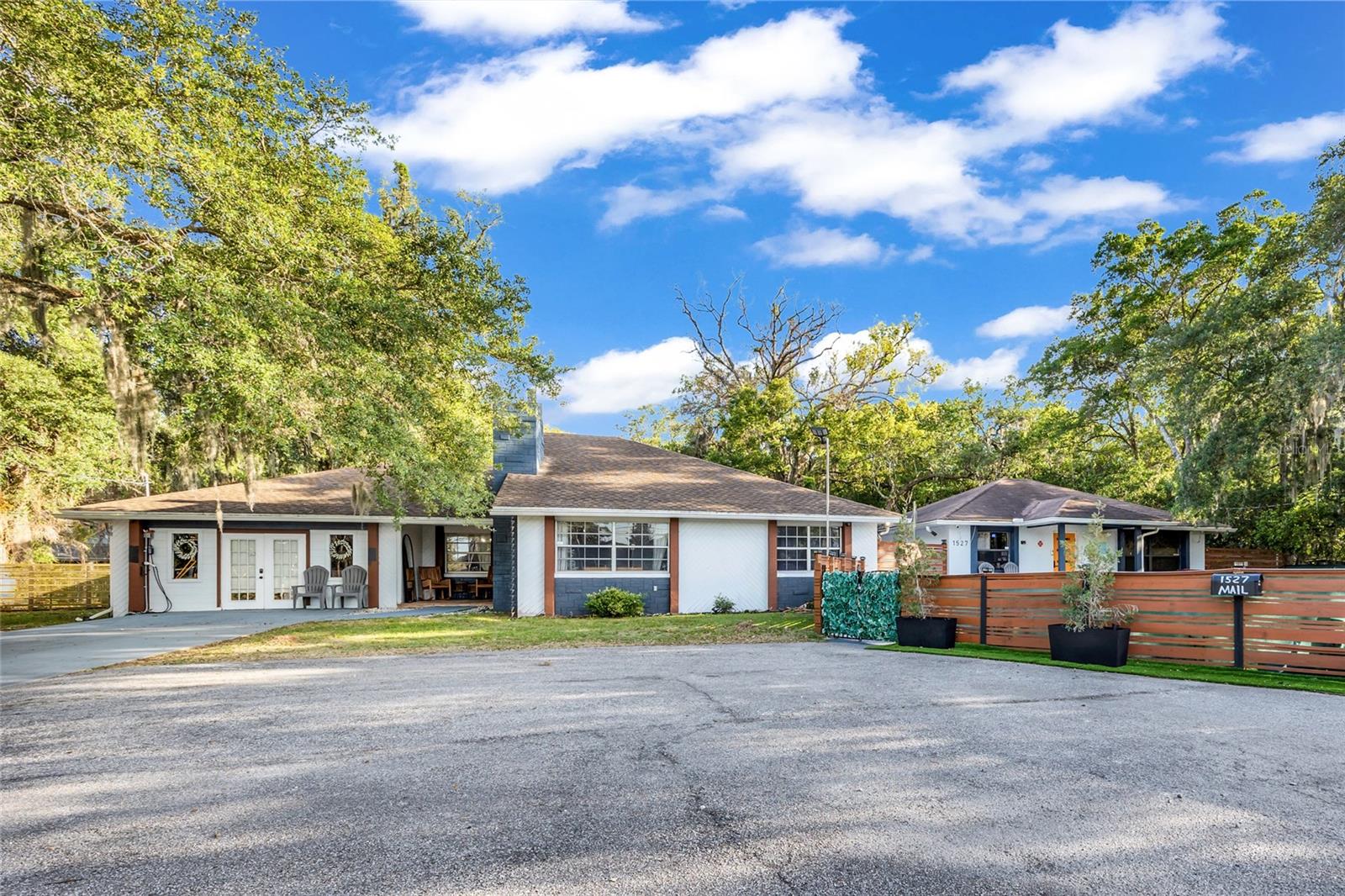 1521 Heron Wood Pl Property Photo 3