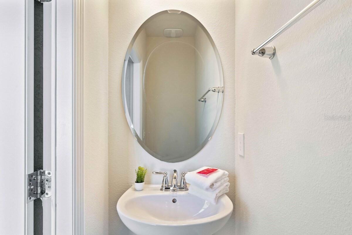 107 Jetty Way Property Photo 13