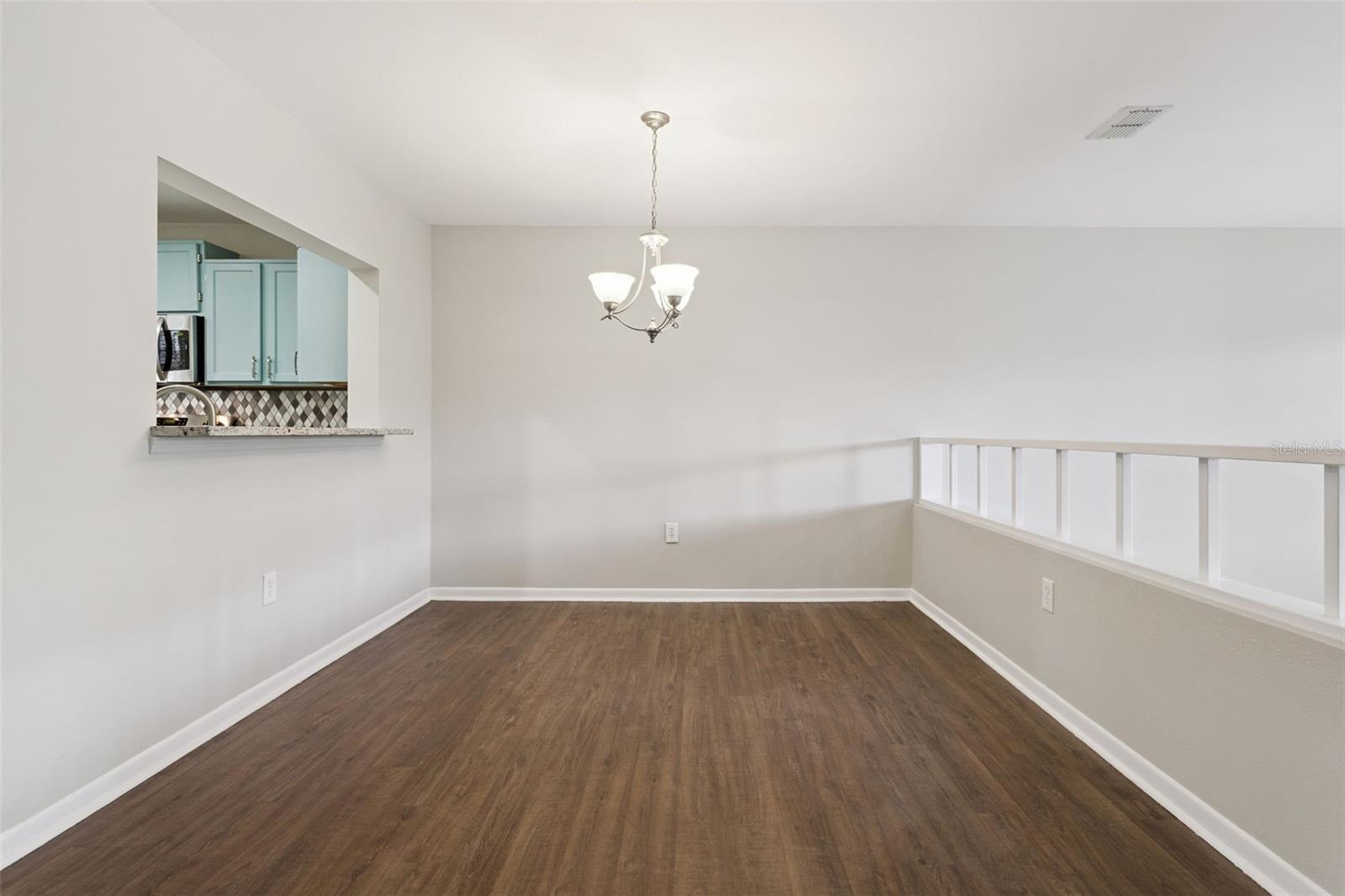 683 Post Oak Cir #117 Property Photo 13
